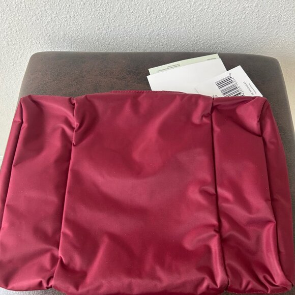 #Samantha Brown Hanging Toiletry Bag BURGUNDY Red NWT - Picture 3 of 4